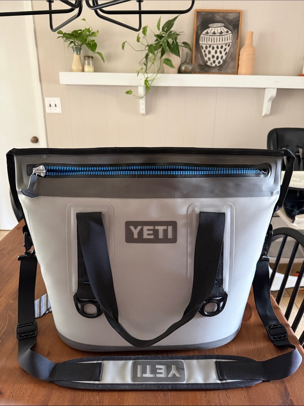 Yeti hopper two 20